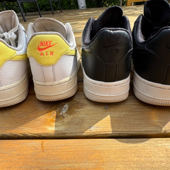 2 pairs of Nike Air Force 1 women size 6.5 - Picture 2 of 10